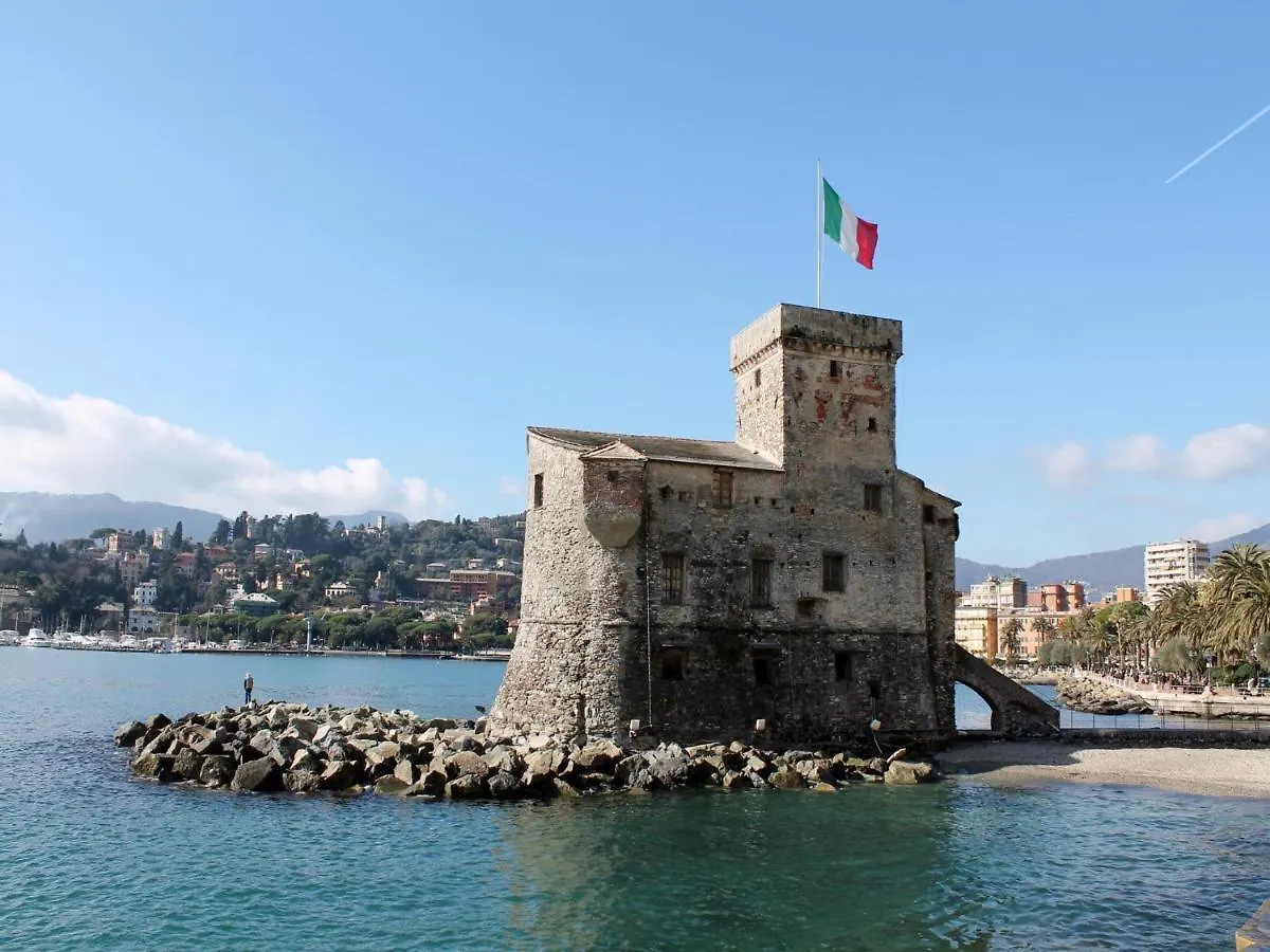 Casa Lore By Holiday World Rapallo Apartment