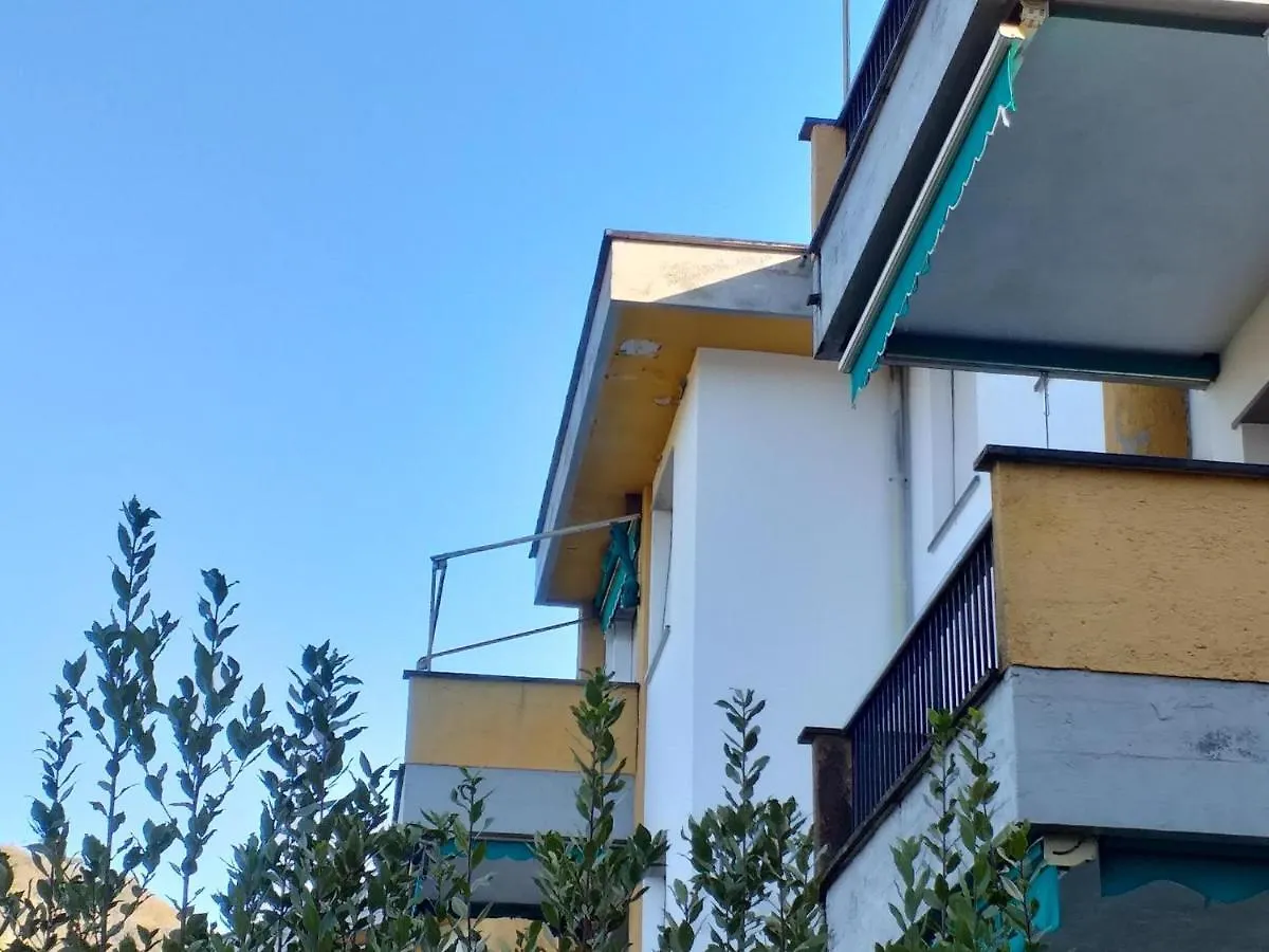 Casa Lore By Holiday World Rapallo 0*,